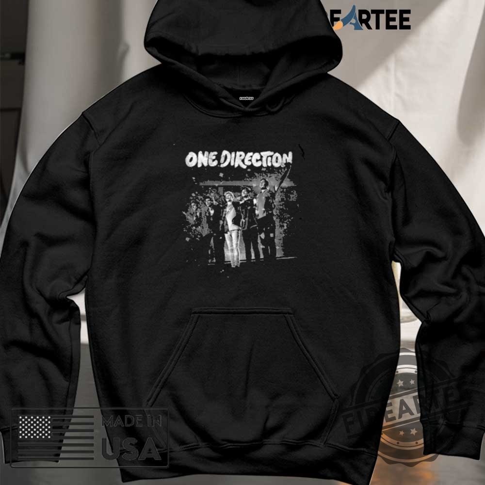 One Direction Vintage Concert Shirt Retro Boy Band Graphic Tee For Fans 6 One Direction Vintage Concert Shirt Retro Boy Band Graphic Tee for Fans