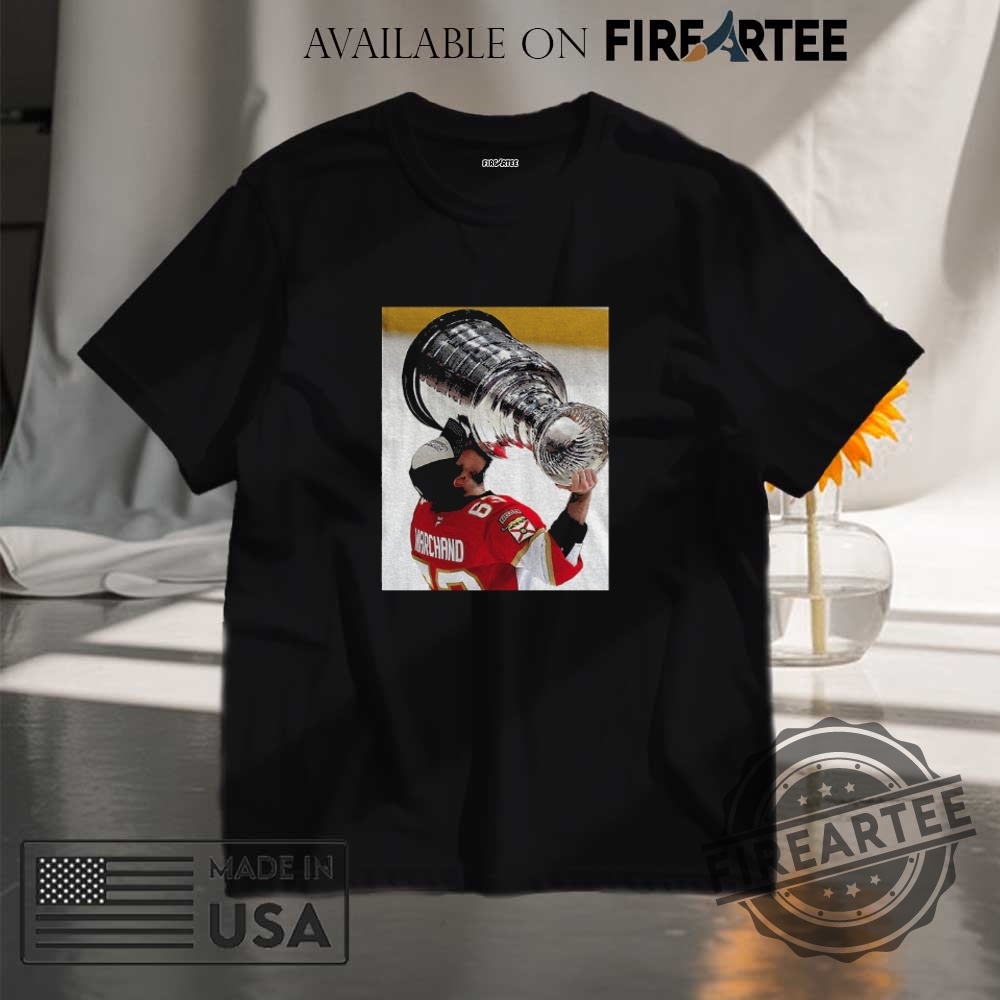 "Top 2025 Florida Panthers and Oklahoma City Thunder Championship Apparel" 21 Brad Marchand Florida Panthers Kissing Trophy Stanley Cup Finals 2025 Shirt