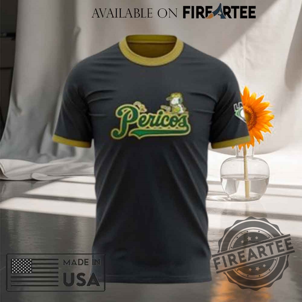 Pericos De Puebla X Peanuts Tshirt