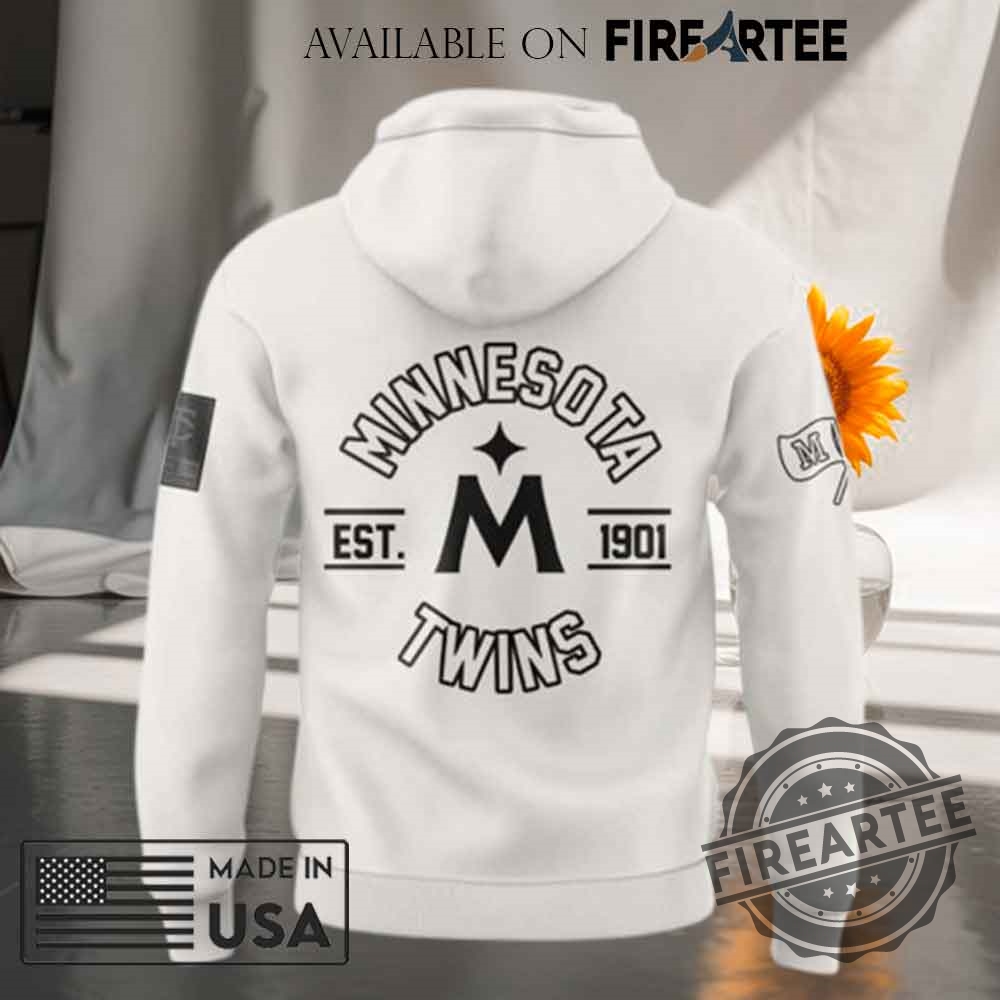 Unrl X Minnesota Twins Crossover Hoodie 6 UNRL x Minnesota Twins Crossover Hoodie
